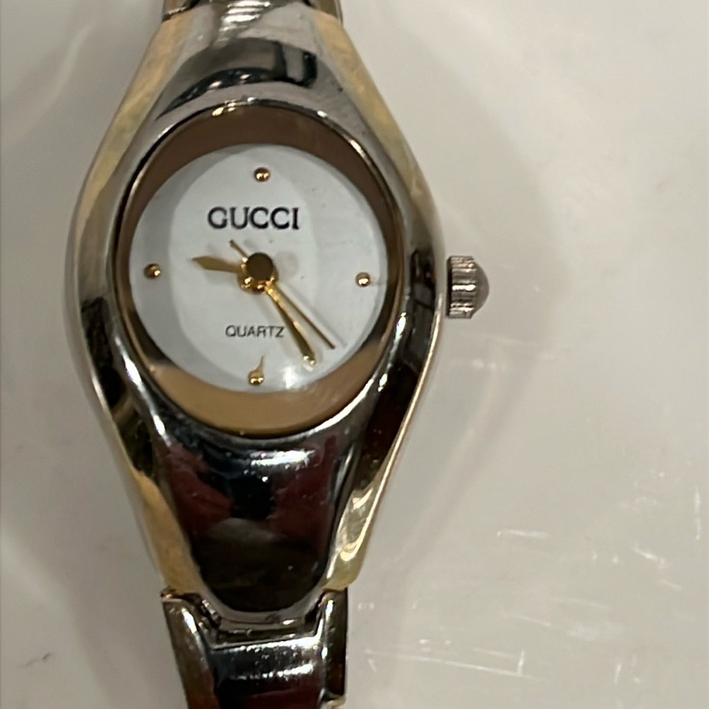 Vintage Women Gucci Wrist Watch .